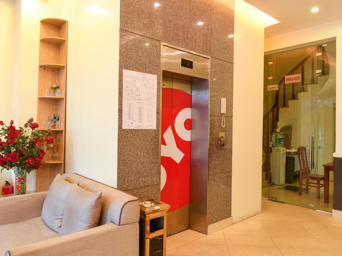 Oyo 210 Saki Hotel Hanoi Exterior photo