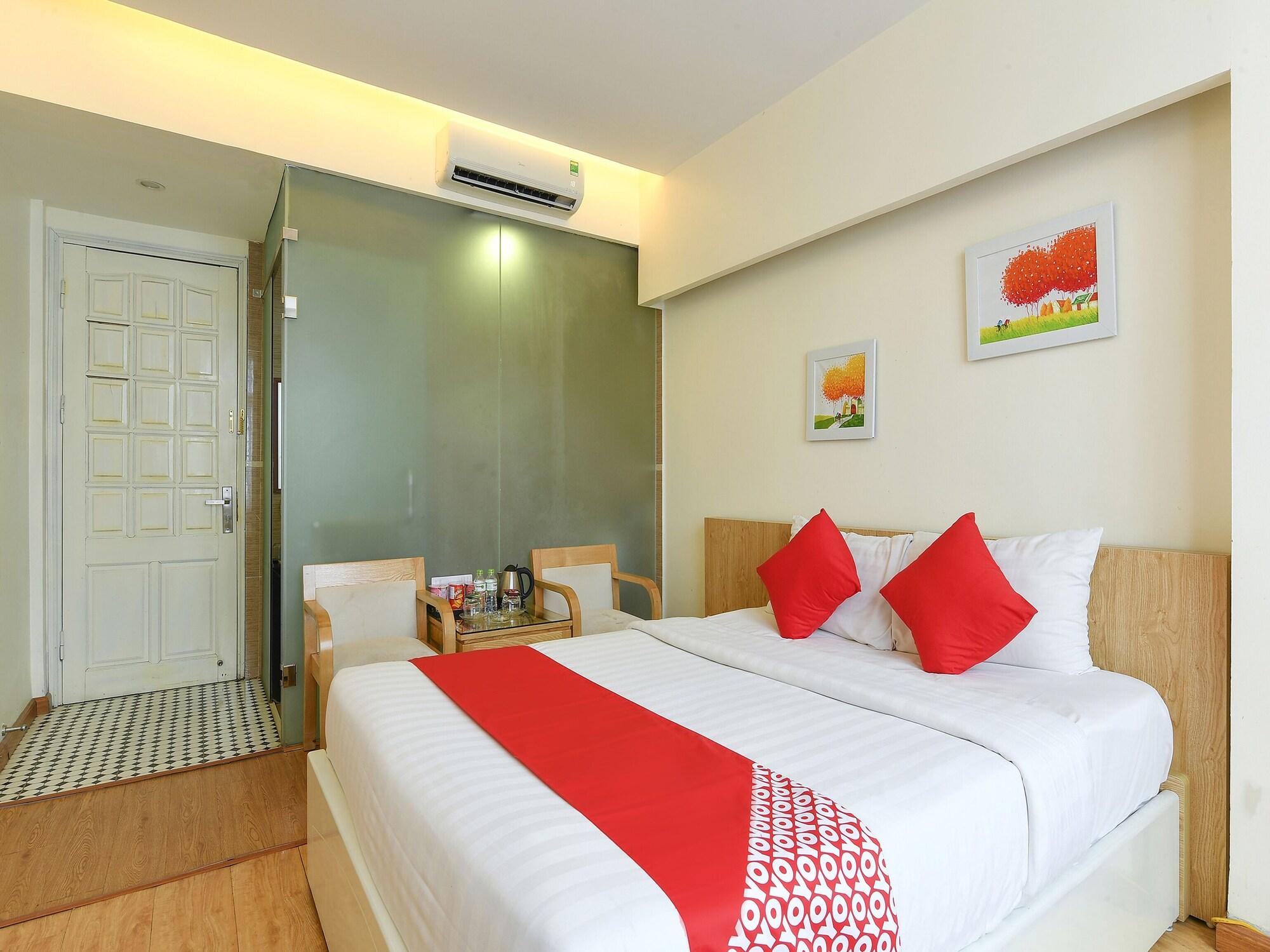 Oyo 210 Saki Hotel Hanoi Exterior photo